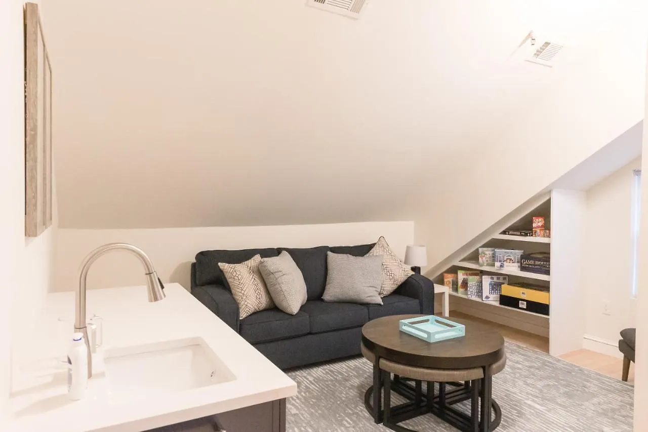 Privet House - Midwood/Flatbush Recently Remodeled Villa New York